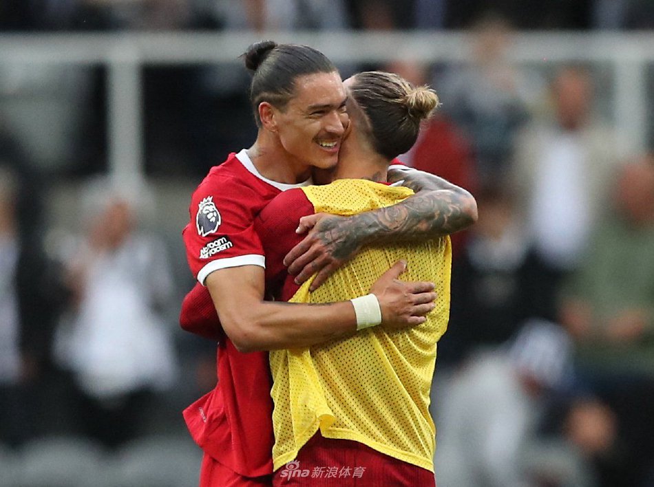 承担重要的 承担重要的