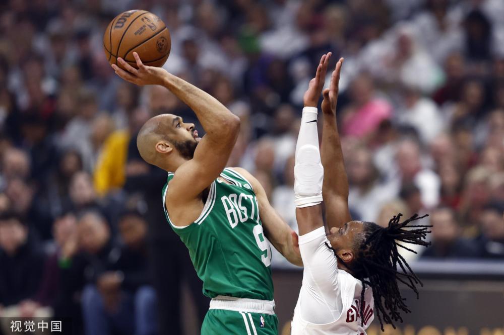 在半决赛中 在半决赛中