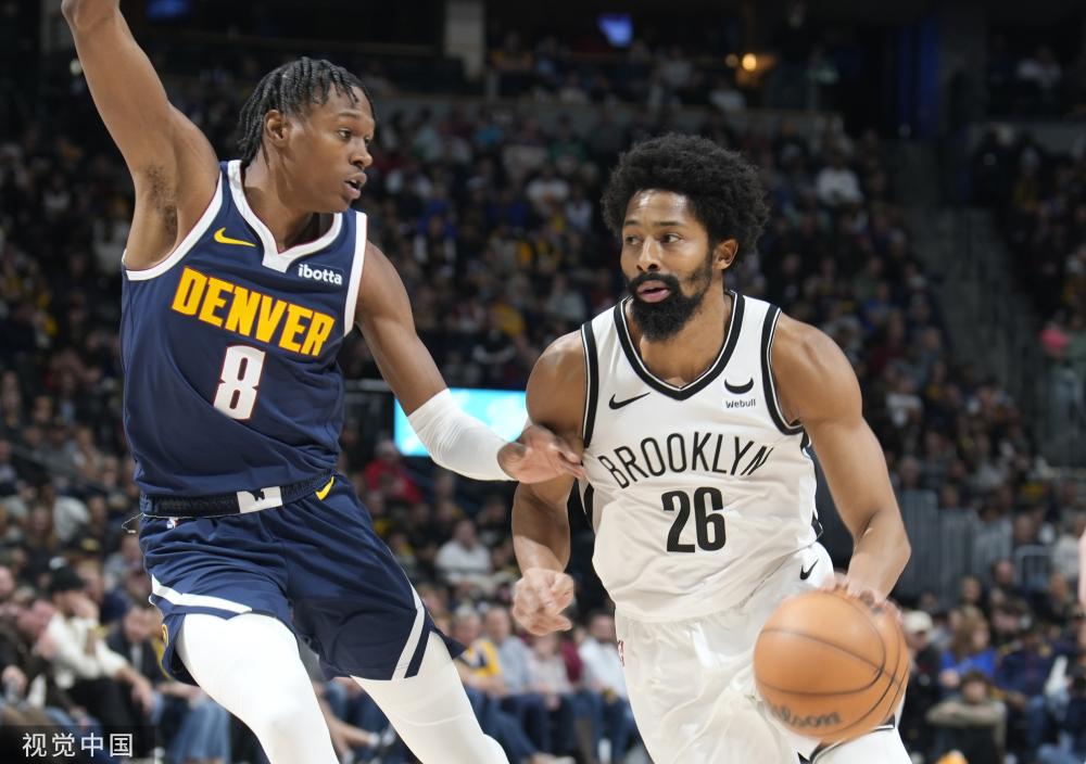 稳定的中场 稳定的中场