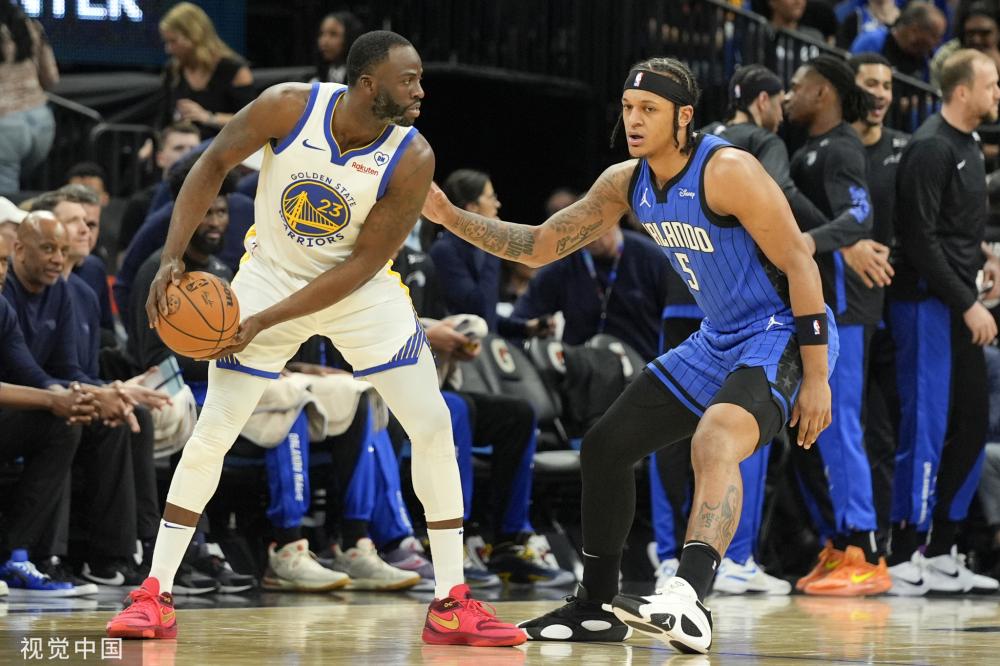 员在回应球 员在回应球