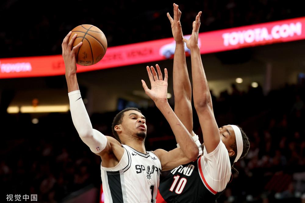 通过短传和 通过短传和